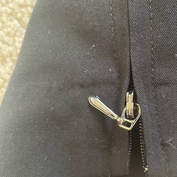 🌾 Zip leg capris - Picture 6 of 6